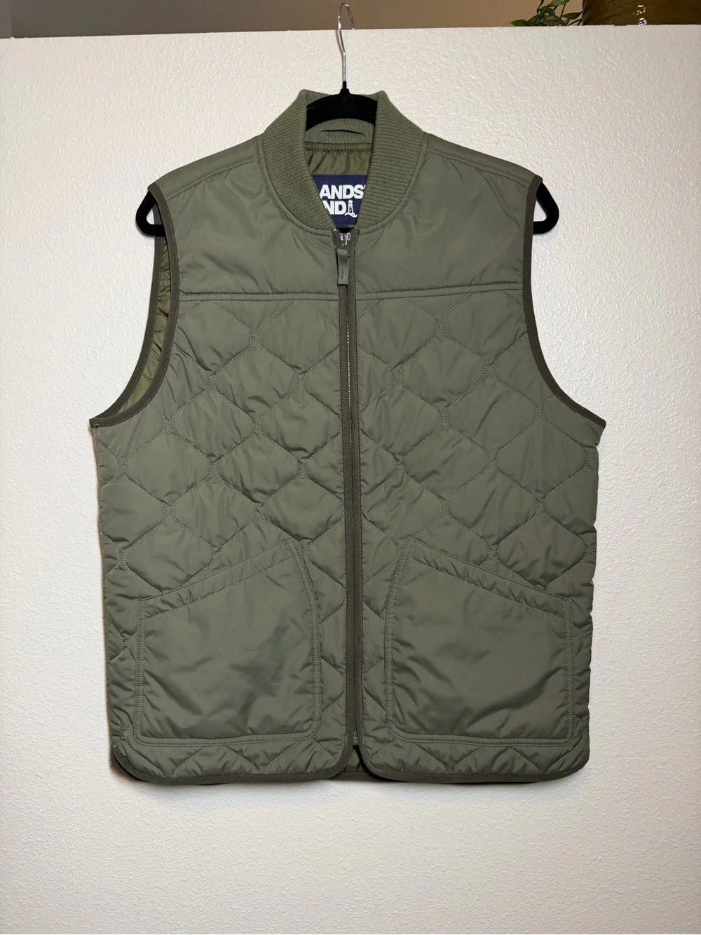 Quilted Olive Green Men's Vest Land’s End utility Sz small 34-36 primaloft zip